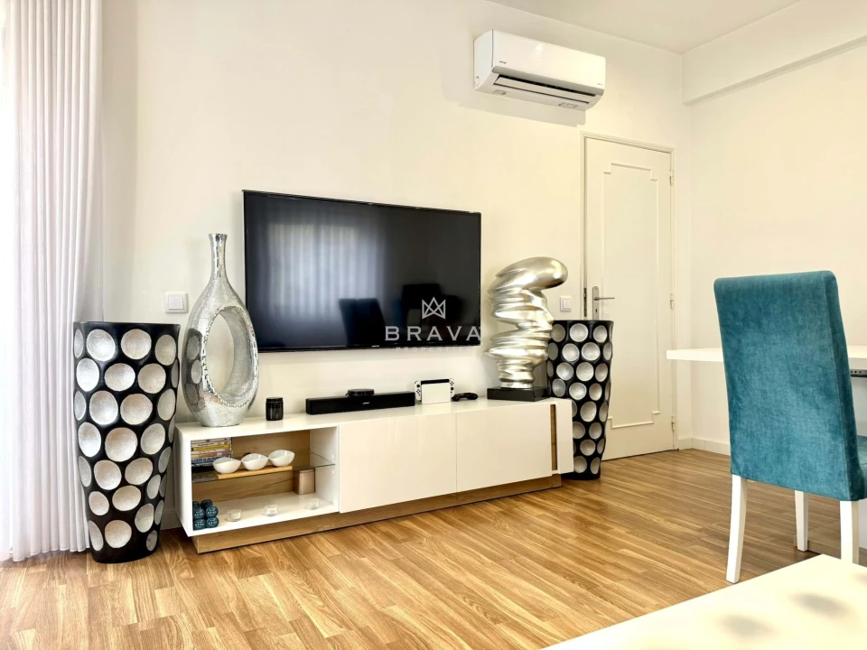 Apartamento T2 para Venda em Quarteira Foto 6