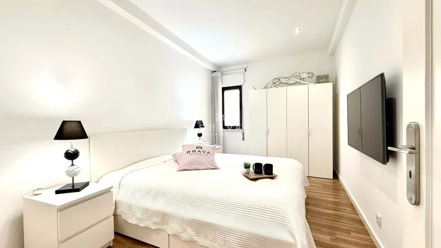 Apartamento T2 para Venda em Quarteira Foto 14