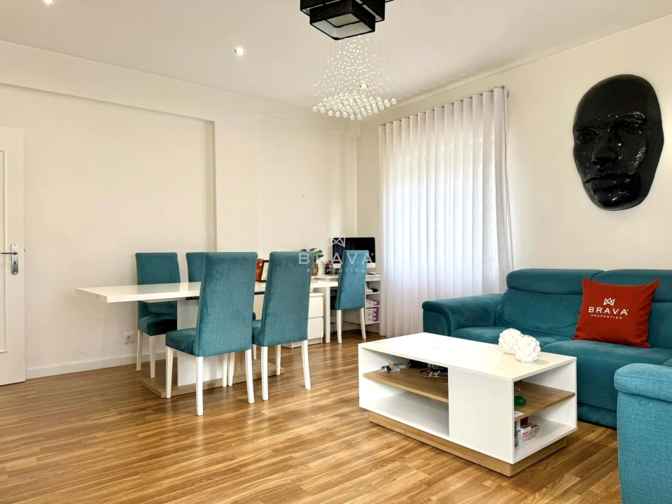 Apartamento T2 para Venda em Quarteira Foto 4