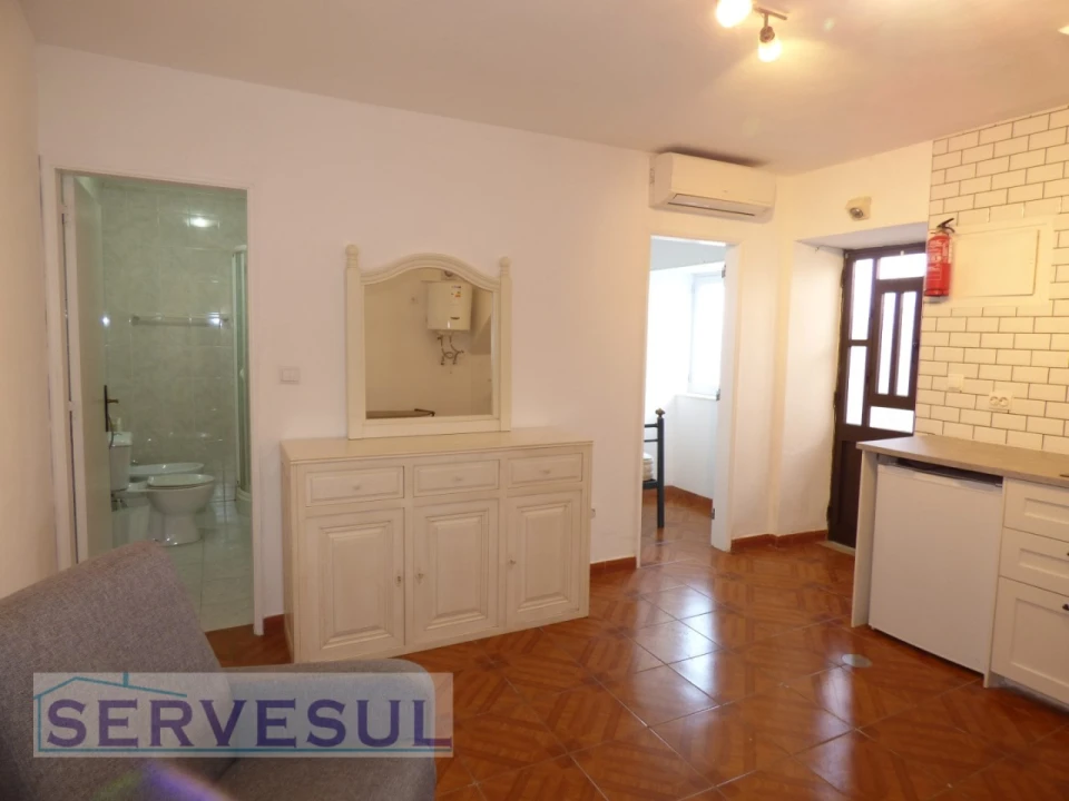 Moradia T4 para Venda em Mexilhoeira Grande Foto 25