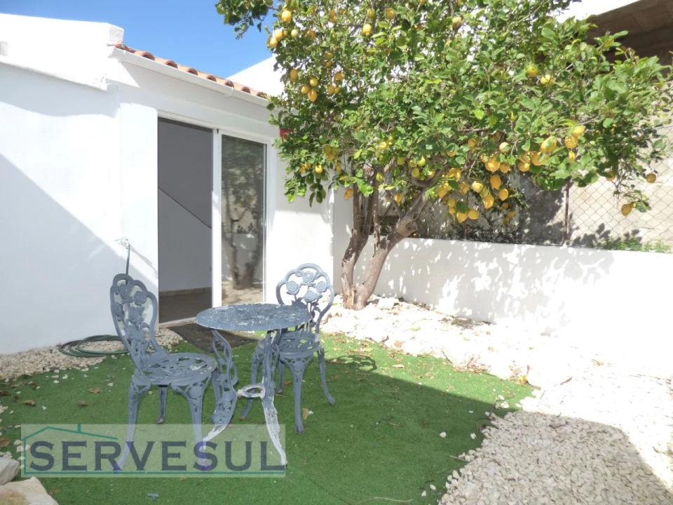 Moradia T4 para Venda em Mexilhoeira Grande Foto 10