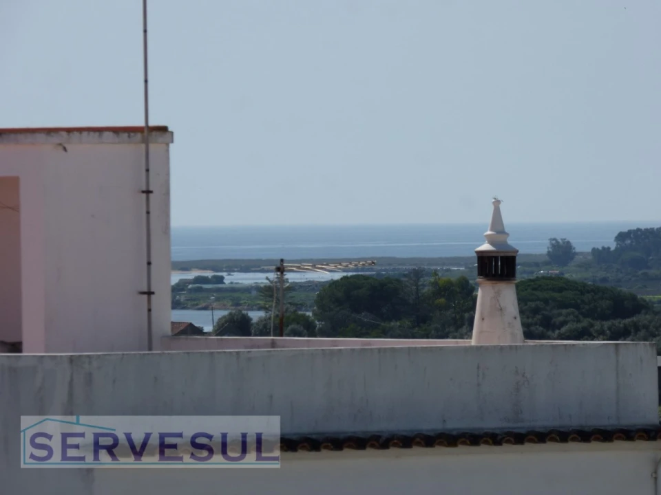 Moradia T4 para Venda em Mexilhoeira Grande Foto 22