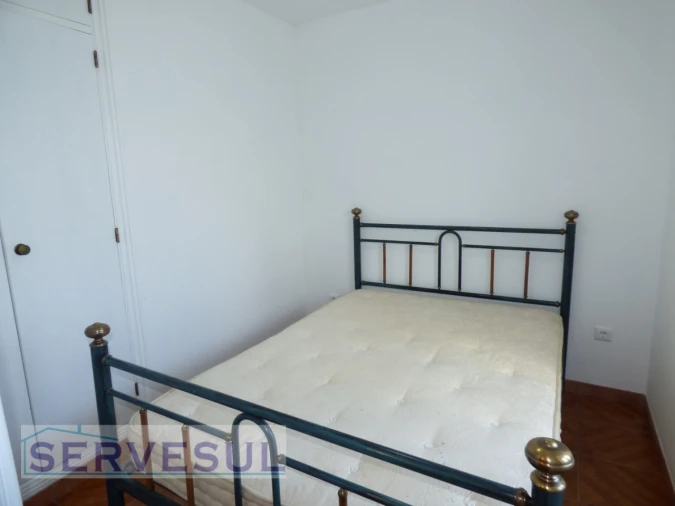 Moradia T4 para Venda em Mexilhoeira Grande Foto 30