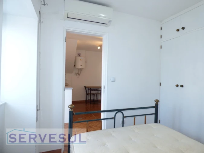 Moradia T4 para Venda em Mexilhoeira Grande Foto 28