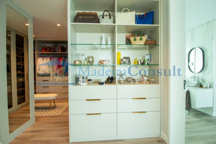 Moradia T2 para Venda em Calheta Foto 13