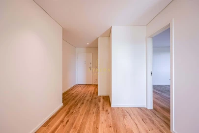 Apartamento T2 para Venda em Glória e Vera Cruz