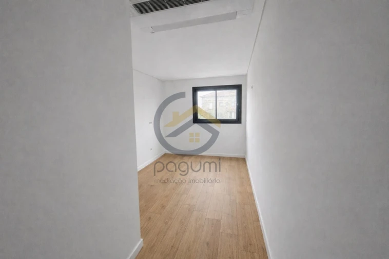Apartamento T3 para Venda em Penafiel Foto 14