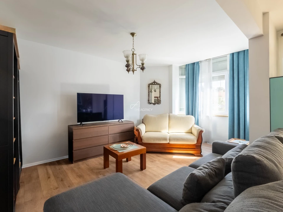 Apartamento T2 para Venda em Alverca do Ribatejo e Sobralinho Foto 3