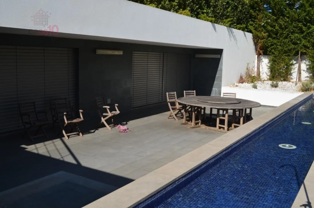 Moradia T5 para Venda em Santa Maria e São Miguel, São Martinho, São Pedro Penaferrim Foto 10