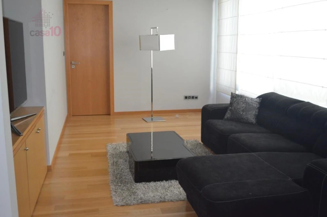 Moradia T5 para Venda em Santa Maria e São Miguel, São Martinho, São Pedro Penaferrim Foto 31