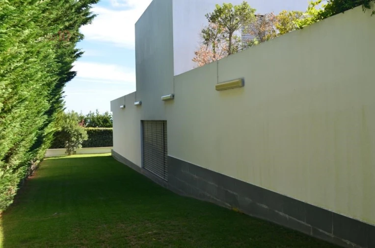 Moradia T5 para Venda em Santa Maria e São Miguel, São Martinho, São Pedro Penaferrim Foto 18