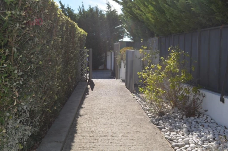 Moradia T5 para Venda em Santa Maria e São Miguel, São Martinho, São Pedro Penaferrim Foto 20