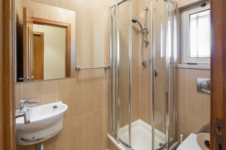 Apartamento T1 para Venda em Quarteira Foto 12