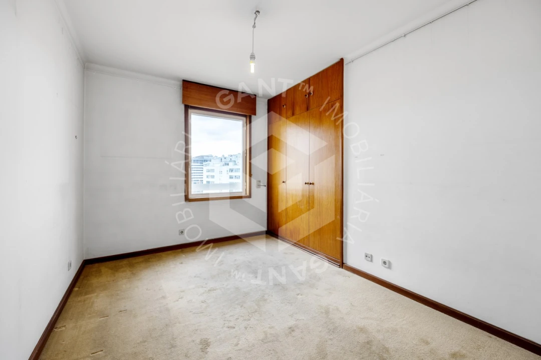 Apartamento T2 para Venda em Algés, Linda-A-Velha e Cruz Quebrada-Dafundo Foto 13