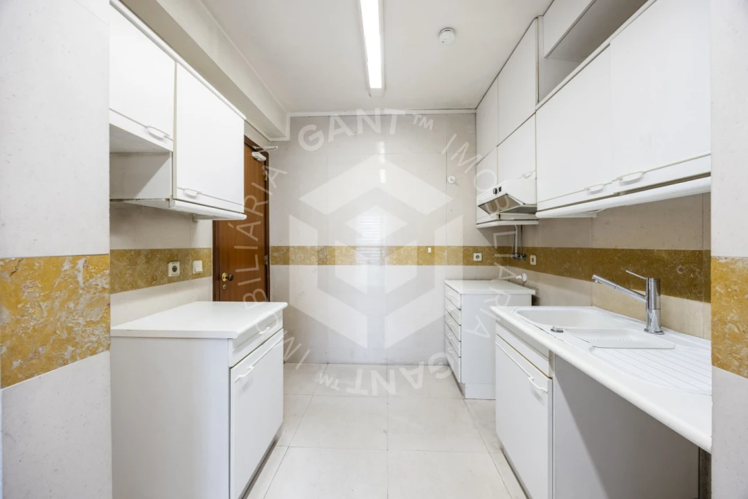 Apartamento T2 para Venda em Algés, Linda-A-Velha e Cruz Quebrada-Dafundo Foto 18