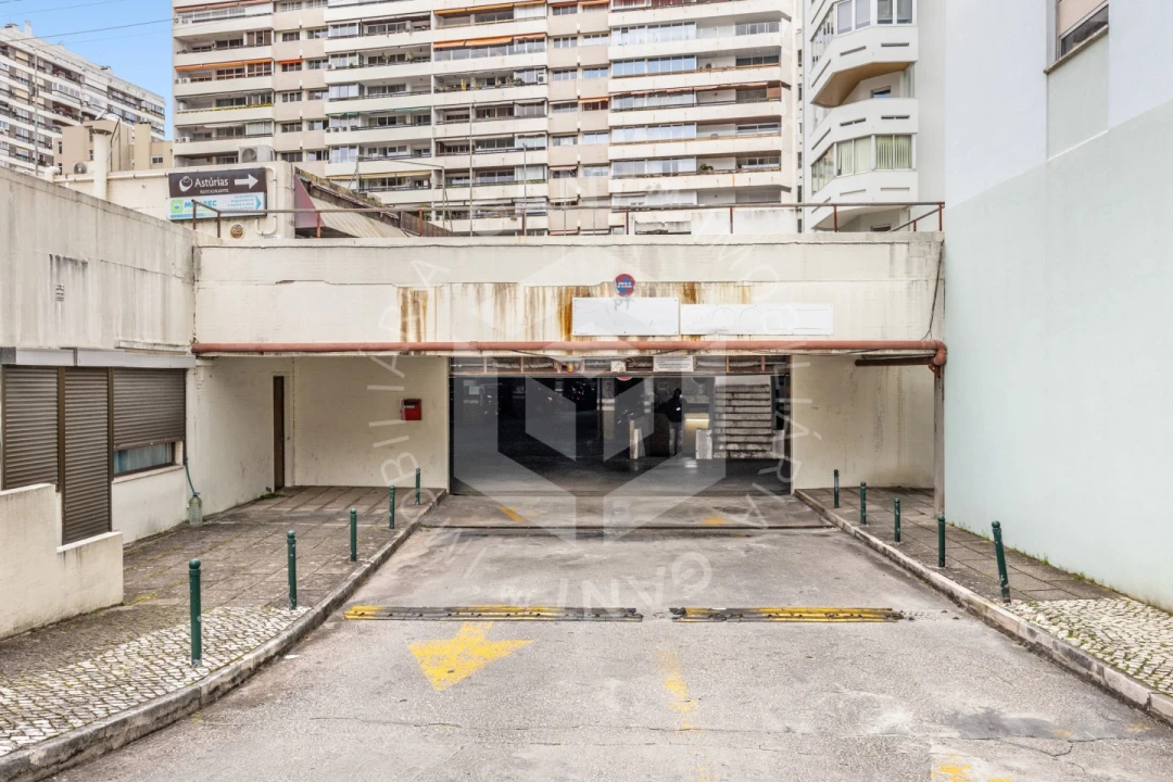 Apartamento T2 para Venda em Algés, Linda-A-Velha e Cruz Quebrada-Dafundo Foto 24