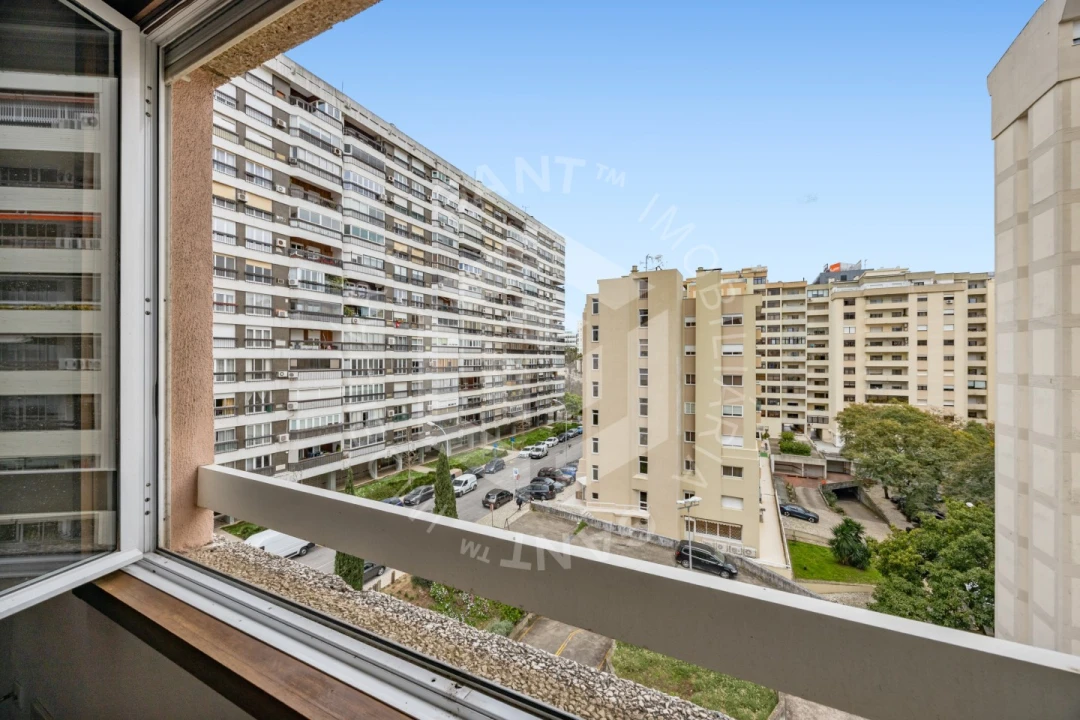 Apartamento T2 para Venda em Algés, Linda-A-Velha e Cruz Quebrada-Dafundo Foto 6