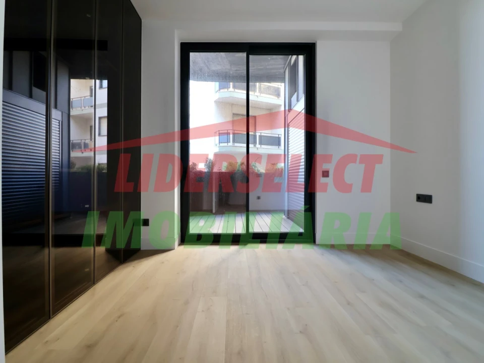 Apartamento T2 para Venda em Lourinhã e Atalaia Foto 16