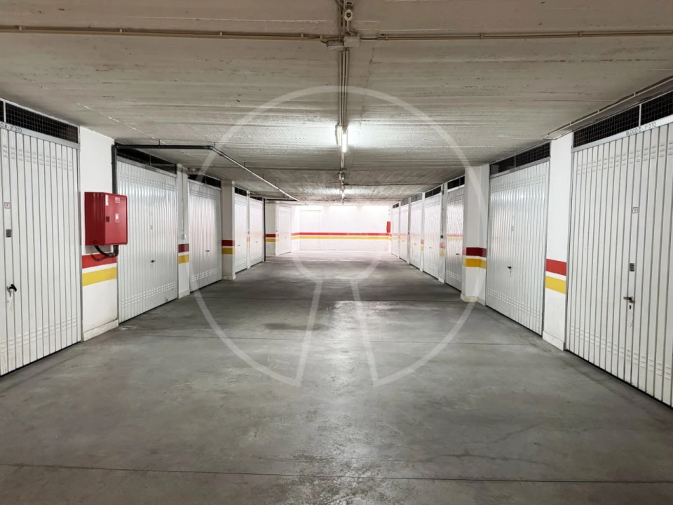 Apartamento T2 para Arrendamento em Oeiras e São Julião da Barra, Paço de Arcos e Caxias Foto 25