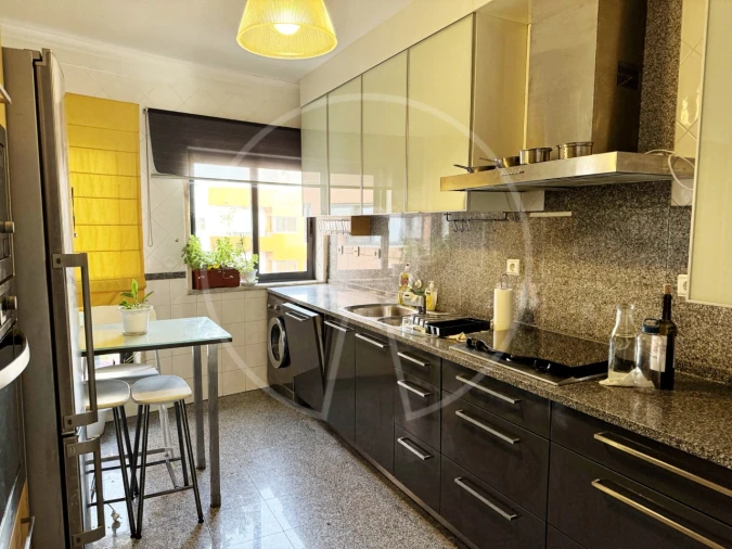 Apartamento T2 para Arrendamento em Oeiras e São Julião da Barra, Paço de Arcos e Caxias Foto 10