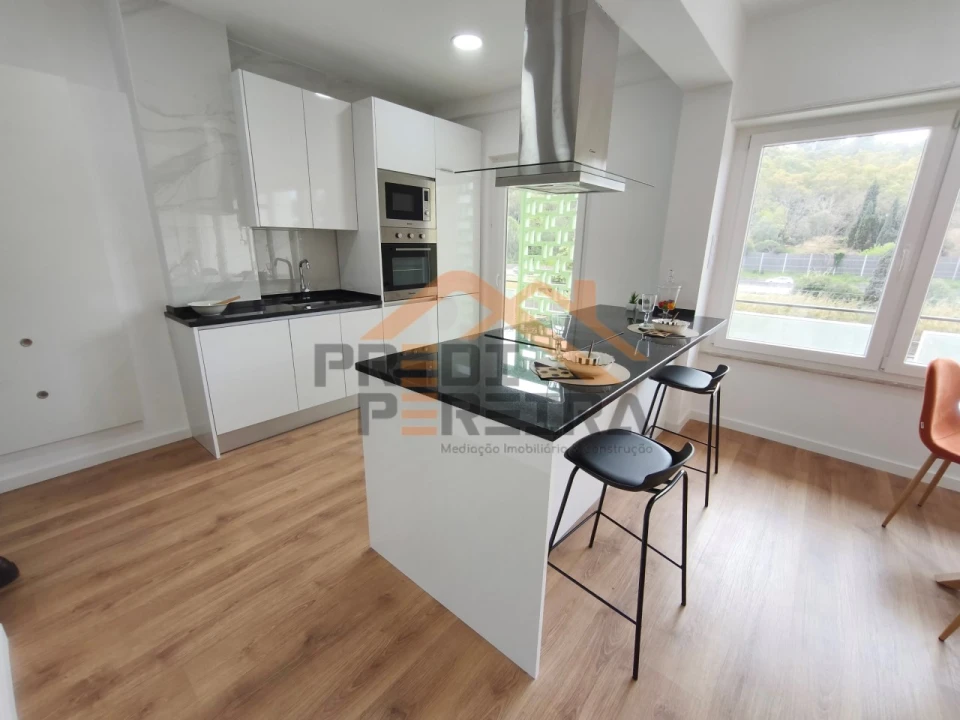 Apartamento T3 para Venda em Benfica Foto 9
