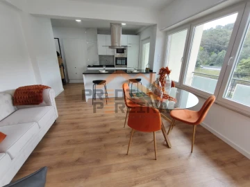 Apartamento T3 para Venda em Benfica