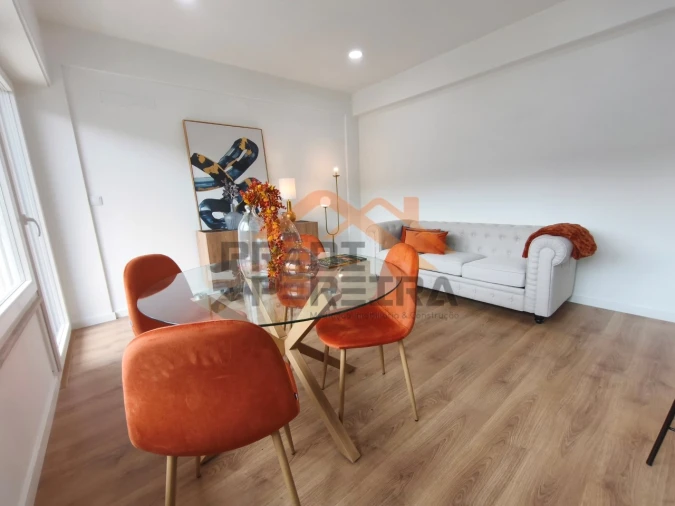 Apartamento T3 para Venda em Benfica Foto 4