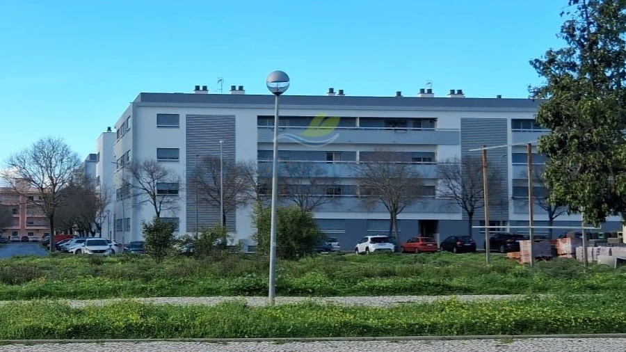 Terreno Comércio / Armazém para Venda em Loule (São Clemente)