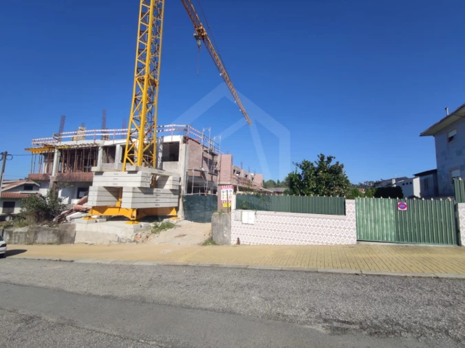 Apartamento T3 para Venda em Nogueira do Cravo e Pindelo Foto 12