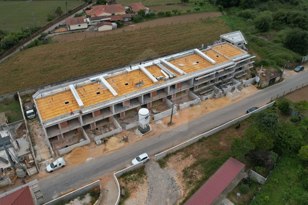 Moradia T3 para Venda em Loureiro Foto 13