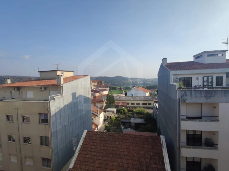 Apartamento T3 para Venda em O. Azeméis, Riba-Ul, Ul, Macinhata Seixa, Madail Foto 13