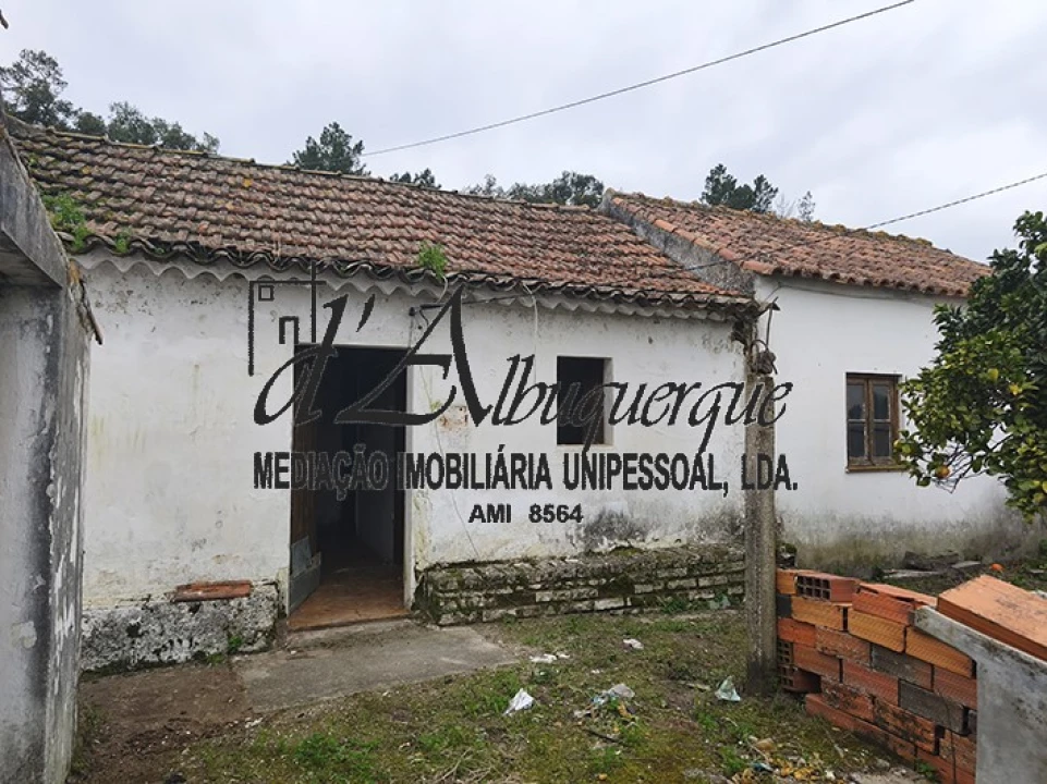 Moradia T3 para Venda em Bemposta Foto 1