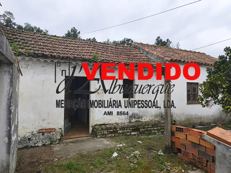 Moradia T3 para Venda em Bemposta Foto 1