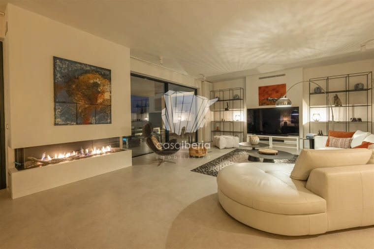 Moradia T4 para Venda em Odiaxere Foto 22