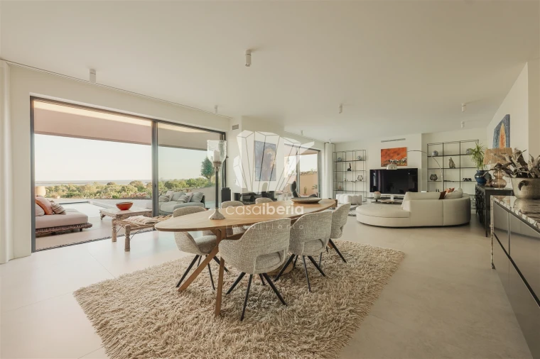 Moradia T4 para Venda em Odiaxere Foto 10