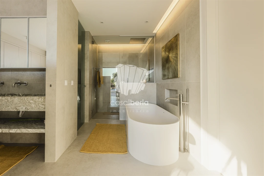 Moradia T4 para Venda em Odiaxere Foto 33