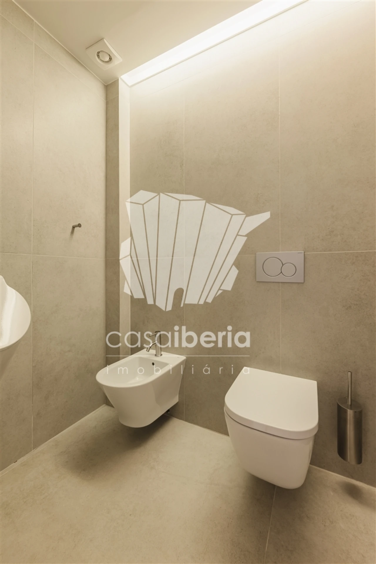 Moradia T4 para Venda em Odiaxere Foto 46