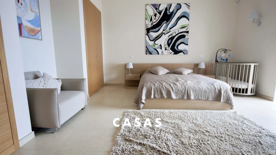 Moradia T4 para Venda em São Gonçalo Foto 11