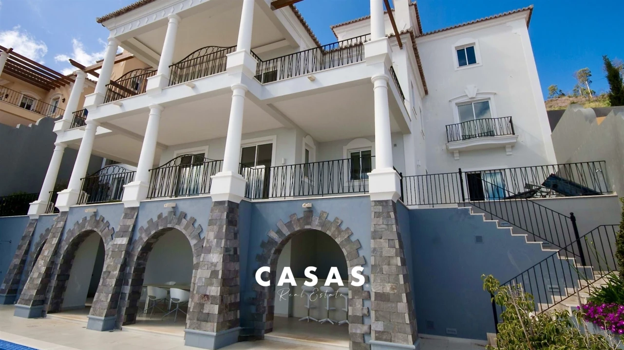 Moradia T4 para Venda em São Gonçalo Foto 1