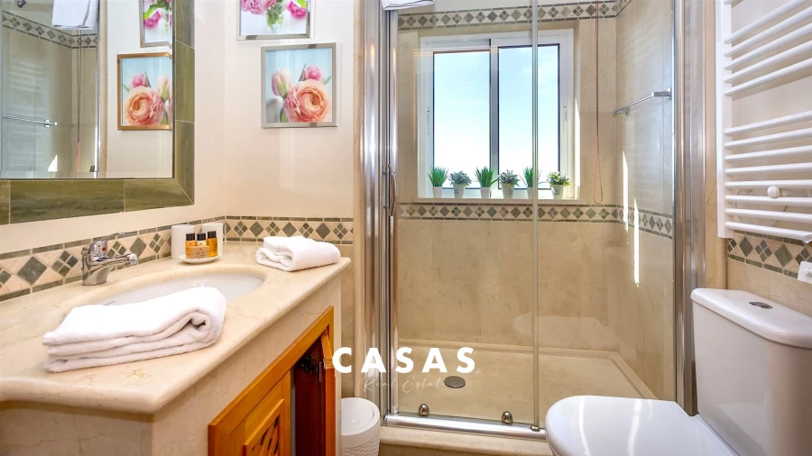 Moradia T3 para Venda em São Gonçalo Foto 12