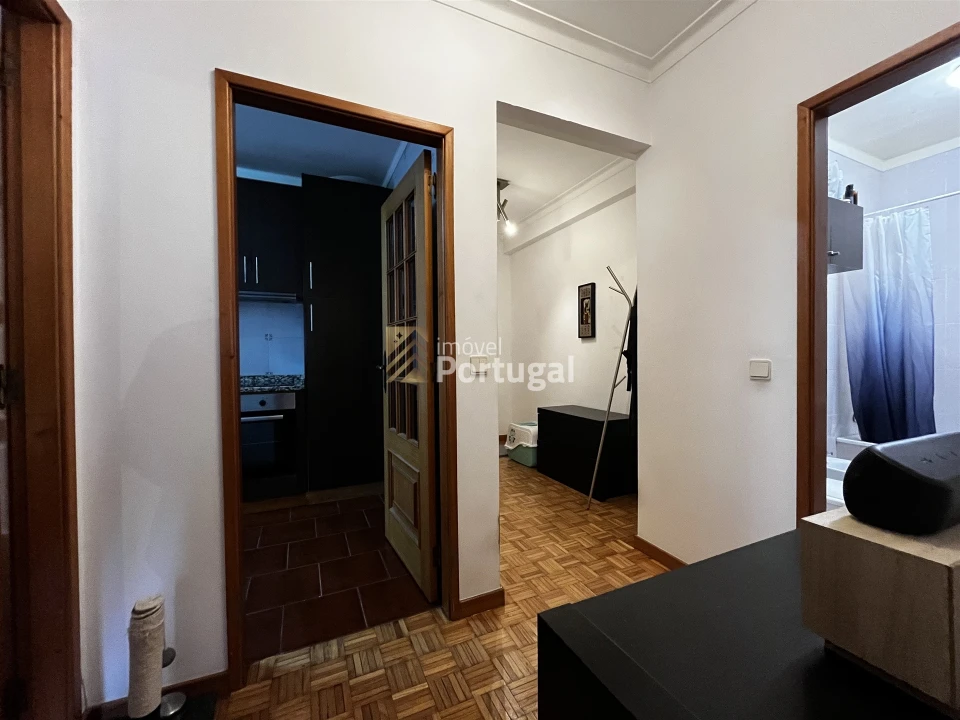 Apartamento T1 para Arrendamento em São Vitor (Braga) Foto 6
