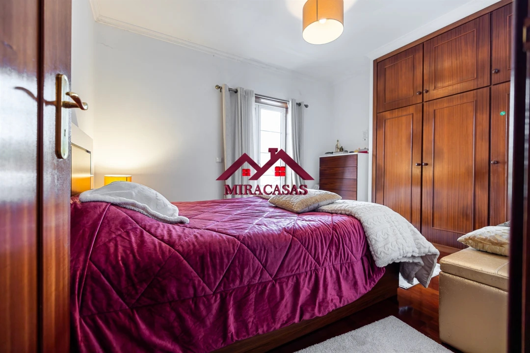 Moradia T3 para Venda em Branca Foto 31