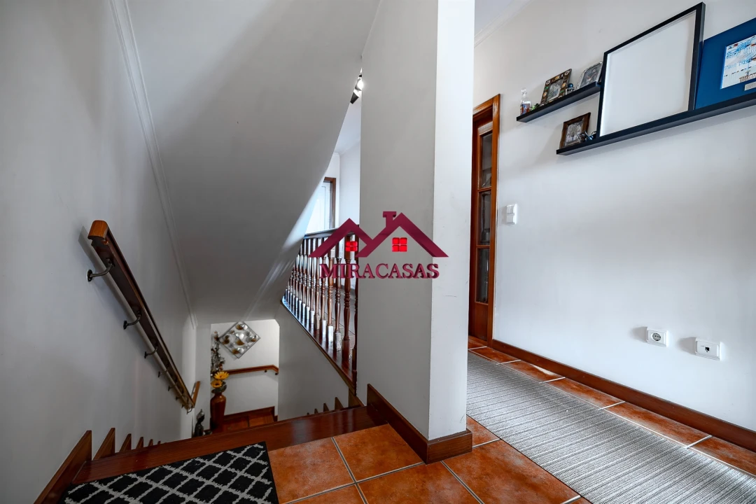 Moradia T3 para Venda em Branca Foto 44