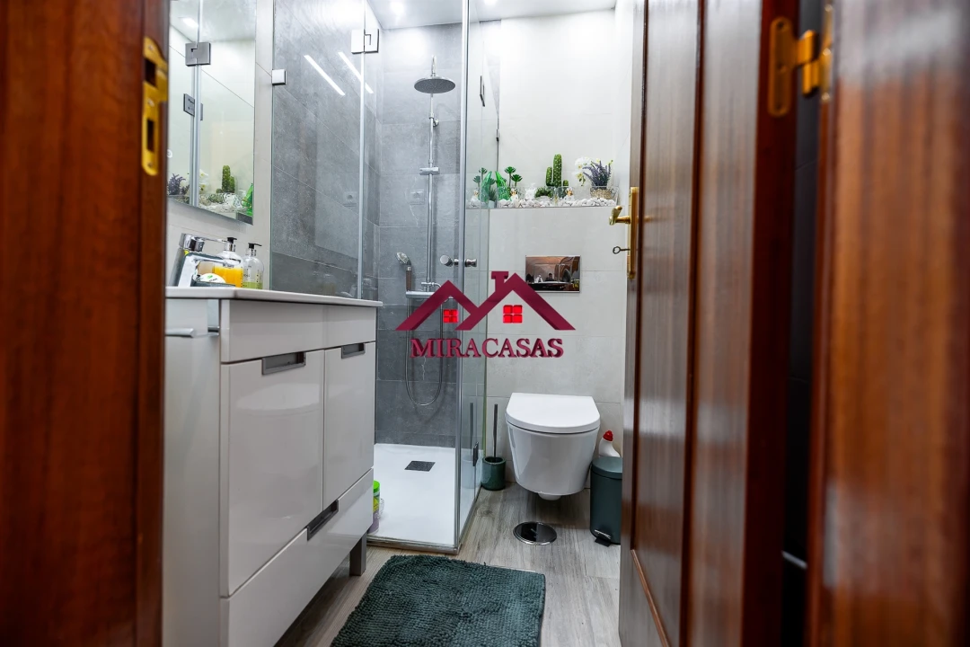 Moradia T3 para Venda em Branca Foto 18