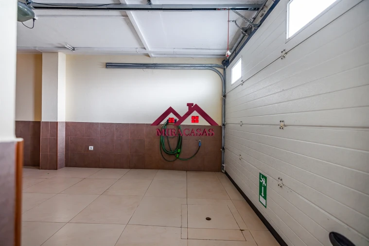 Moradia T3 para Venda em Branca Foto 48