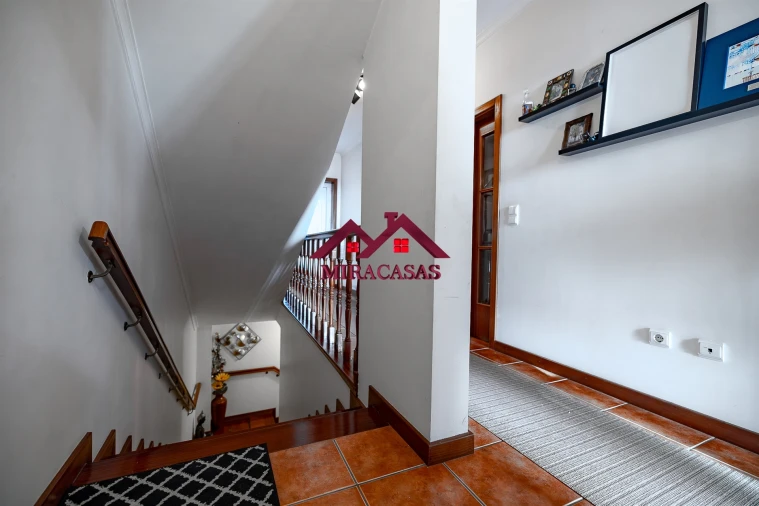 Moradia T3 para Venda em Branca Foto 44