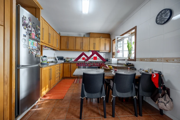 Moradia T3 para Venda em Branca Foto 12