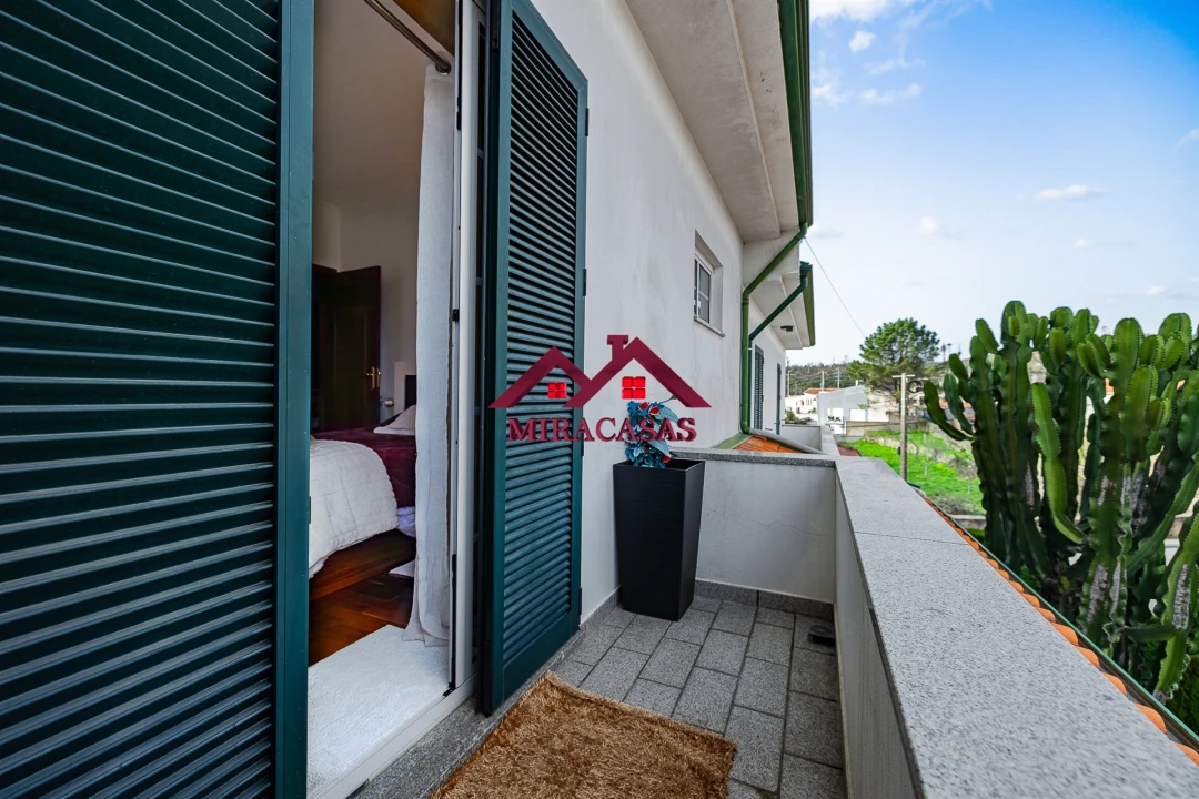 Moradia T3 para Venda em Branca Foto 33