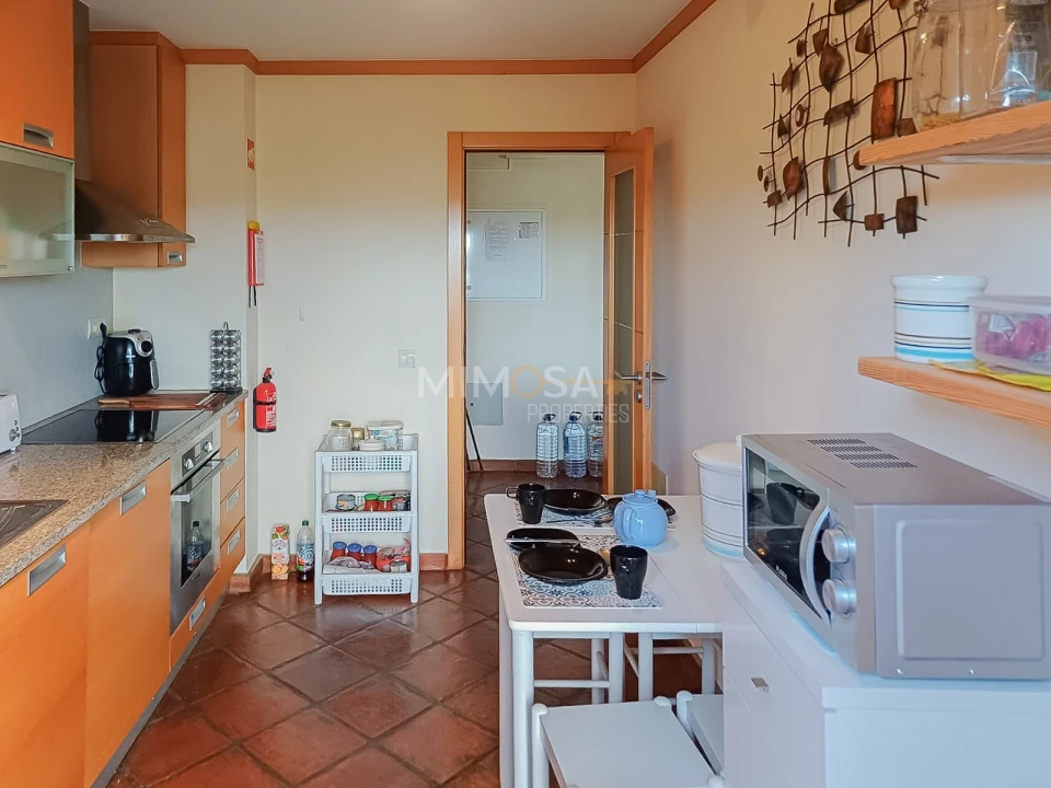 Apartamento T2 para Venda em Budens Foto 14