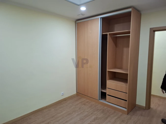 Moradia T5 para Venda em Campanhã Foto 9